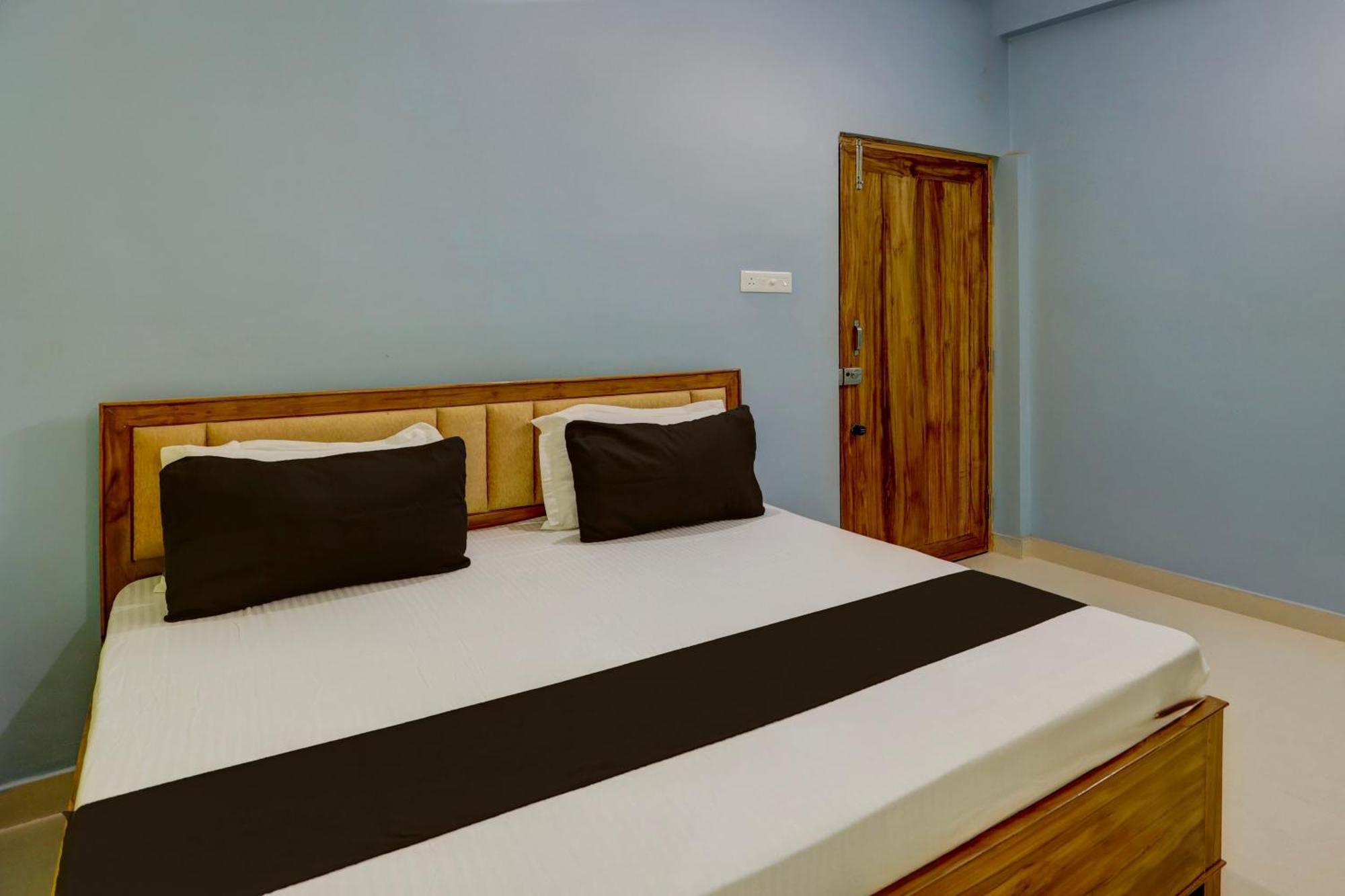 Hotel O Laxmi Narayan Kalyani Mandap Bhubaneswar Exteriör bild
